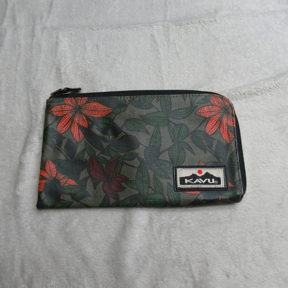 KAVU‎ Wallet Pouch Women Small Bag Floral Print Zip Around Travel Organizer